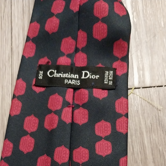 Christian Dior Neck Tie - Picture 3 of 3